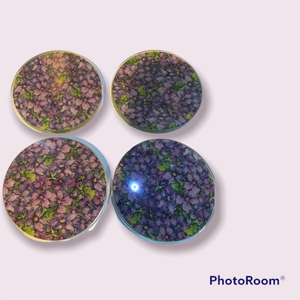 4 Resin Coasters with dried flowers