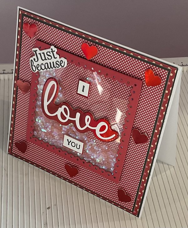 Valentines shaker card - Image 3