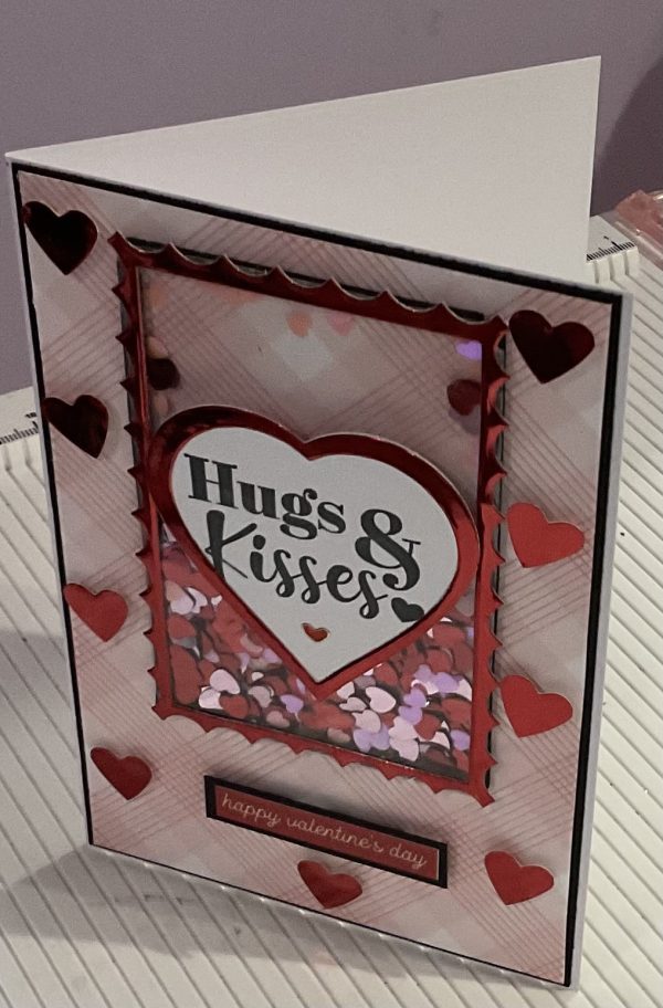 Valentines shaker card - Image 4