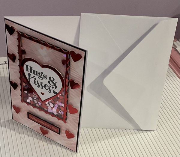 Valentines shaker card - Image 5