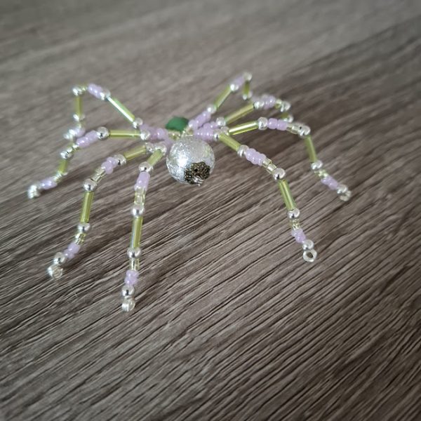 Green Head Beaded Spider - Image 4