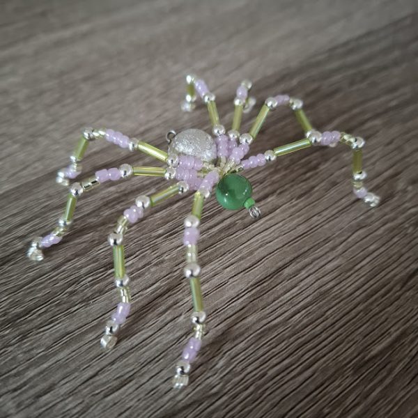 Green Head Beaded Spider - Image 2